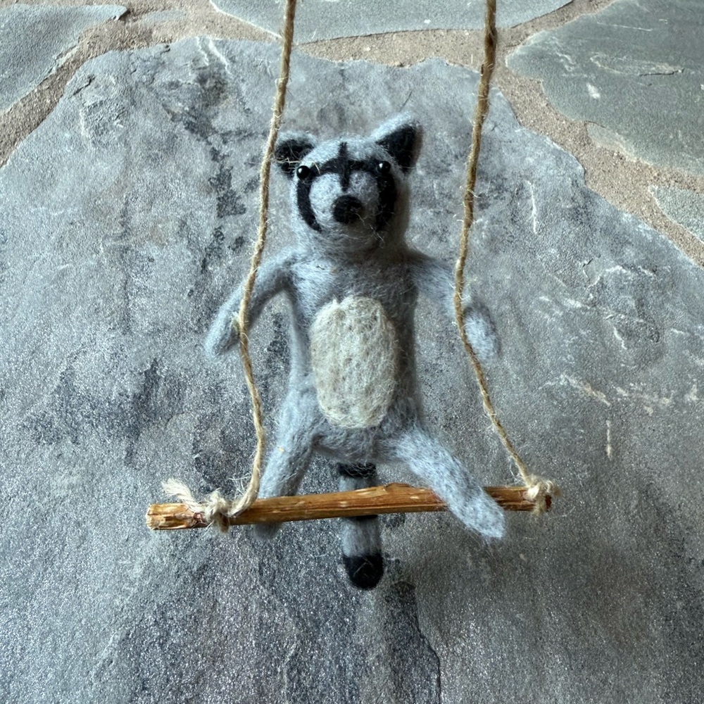 New🌟Anthropologie -Swinging  Raccoon Christmas Ornament